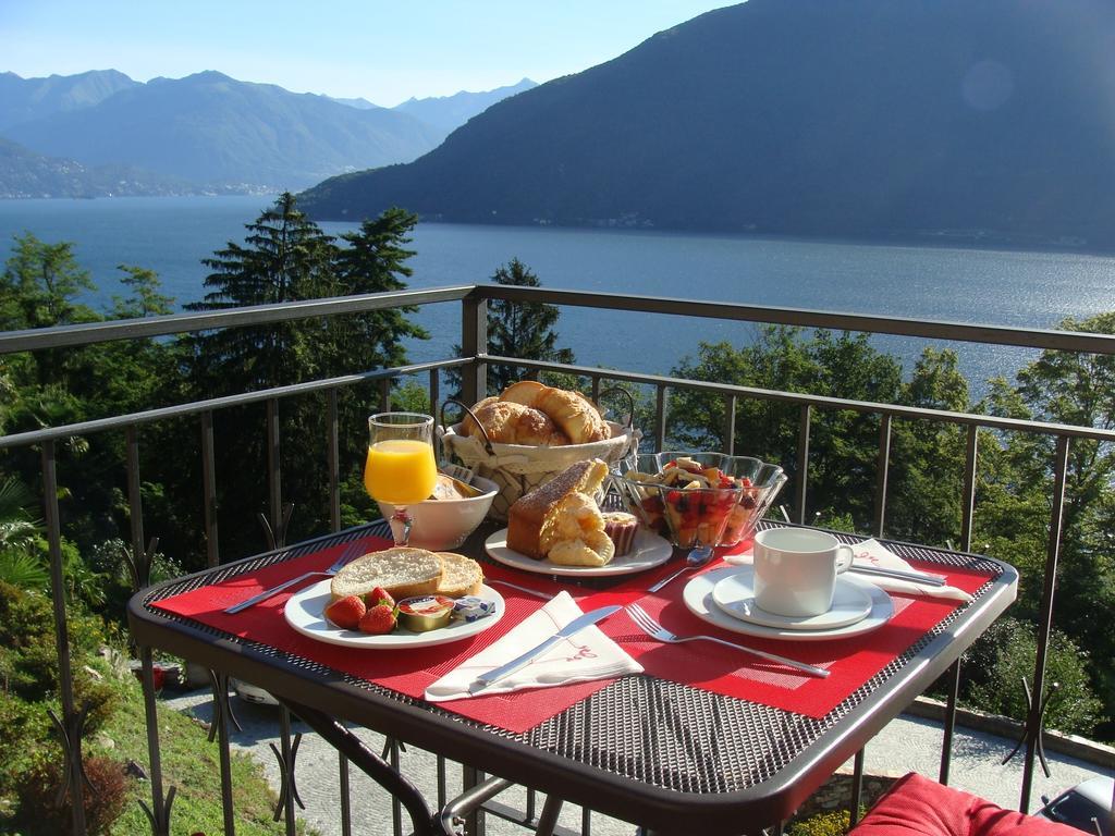 קנוביו B&B Lago Maggiore מראה חיצוני תמונה